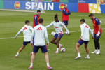 Spain training session in Germany