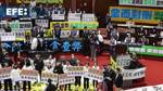 Taiwanese protesters gather over controversial legislative reform bills